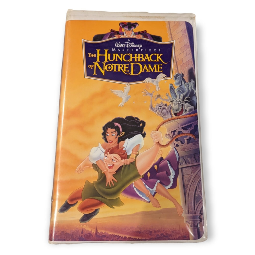 The Hunchback of Notre Dame VHS Cassette Tape, Disney Animated Movie